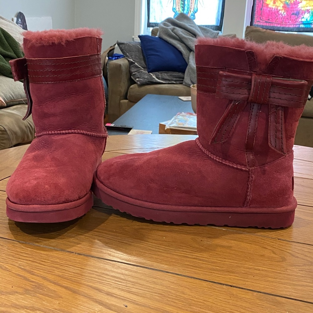 Pink Uggs